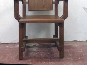 стул +в виде трона